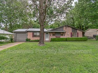 270 32nd St NW, Paris, TX 75460