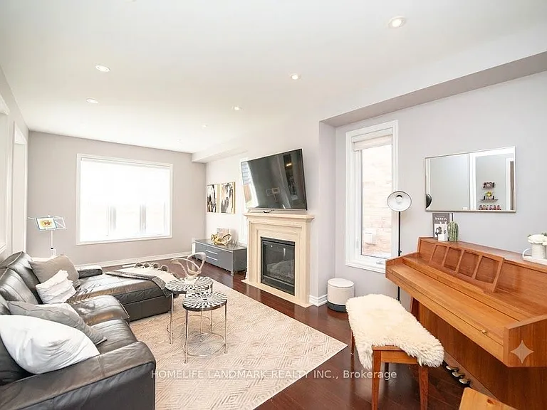 35 Mowder Dr — Photo 8