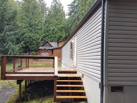 2nd image of 70 E Forest Dr