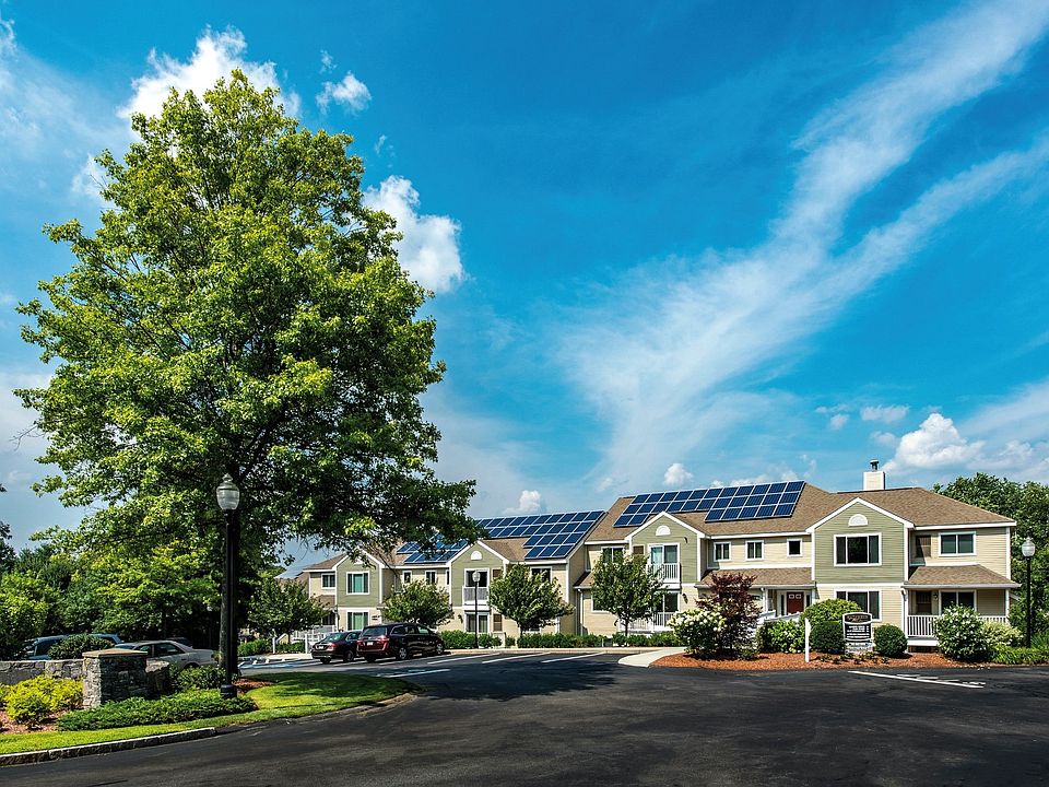 Katahdin Woods Exterior of Apartment Homes