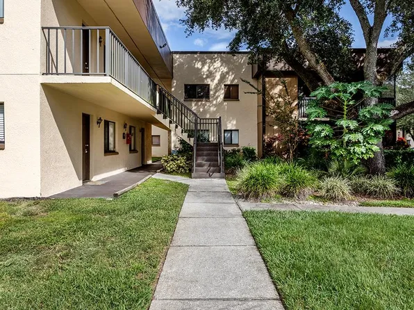 11802 Raintree Lake Ln APT D, Temple Terrace, FL 33617