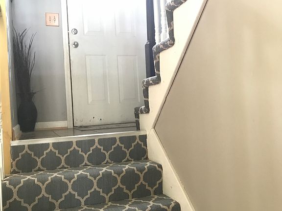 Basement entryway 