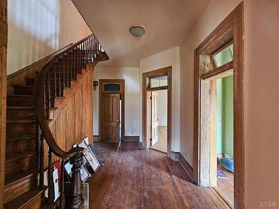 3rd image of 1020 Harrison St