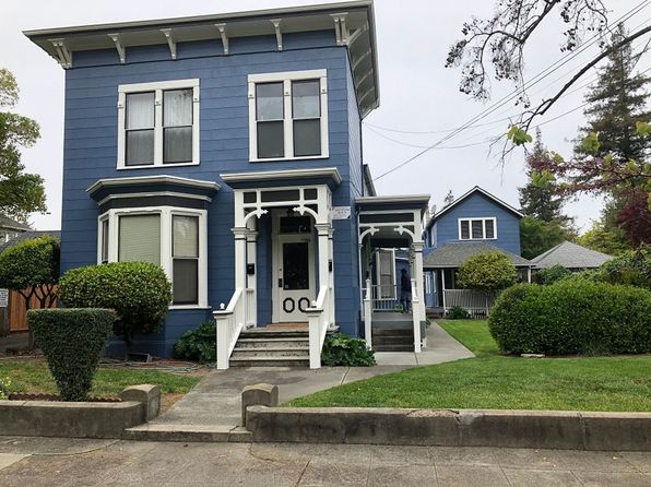 431-441 Randolph St #439