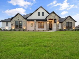 40 Tamminga Trl, Waxahachie, TX 75167