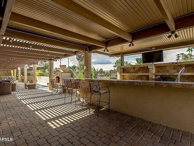9107 E Fairway Blvd — Photo 30