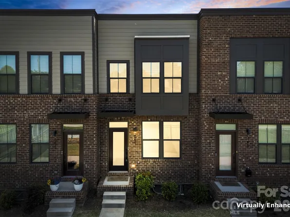 1049 Simcoe Ln, Charlotte, NC 28217