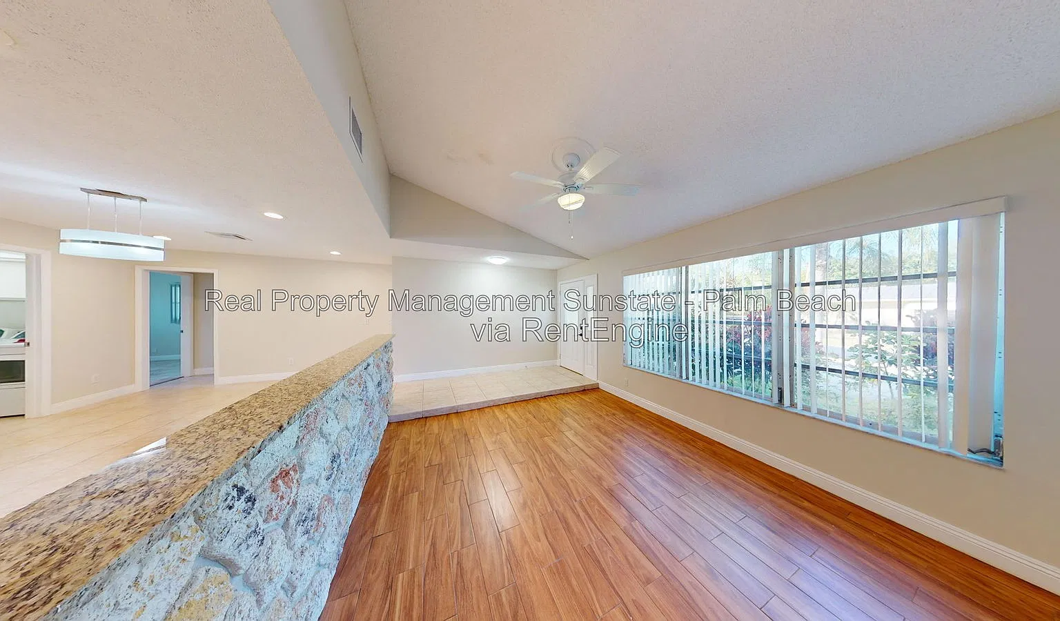 4 bed, 2.0 bath, 1526 sqft, $4,400 — Photo 3