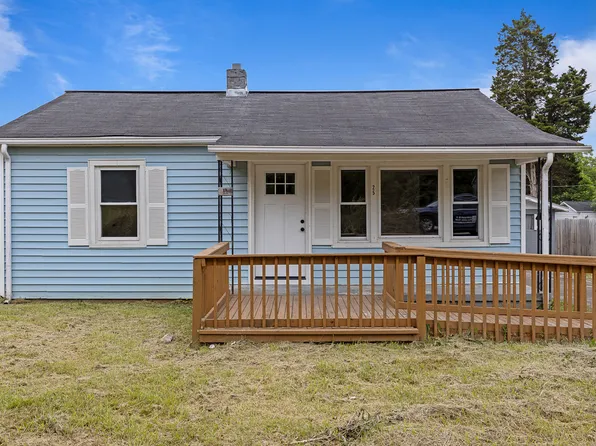 2504 Cecelia Ave, Maryville, TN 37804