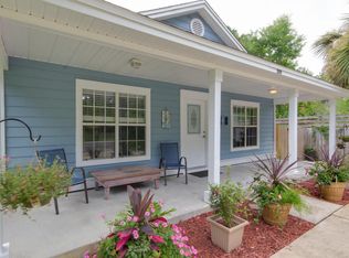 289 S 2nd St, Santa Rosa Beach, FL 32459