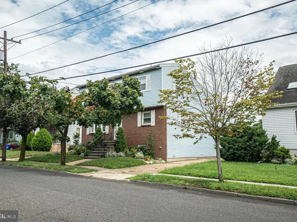 22 Lane Ave, Gloucester City, NJ 08030