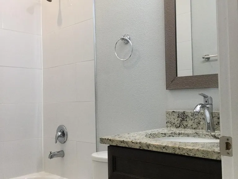 702 Bluebill Pl #A — Photo 32