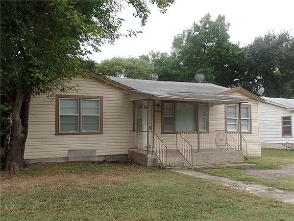 2nd image of 8501 Pemberton Ct