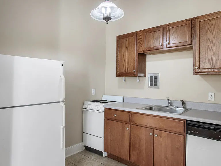 2604 Grove Ave #1 — Photo 24