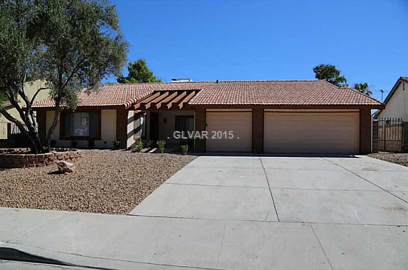 1st image of 317 Broxton Ln