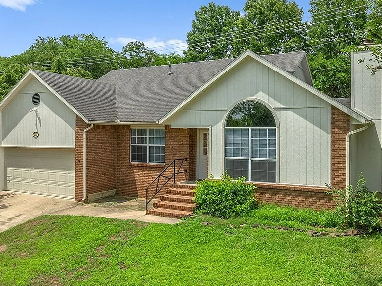 2450 W Jane Circle Dr — Photo 2