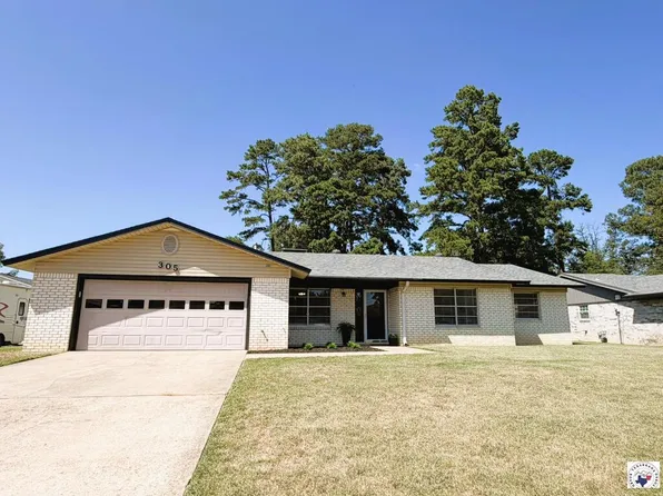 305 Northcrest Dr, Wake Village, TX 75501