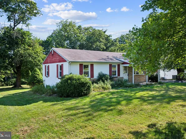 122 Williams Ave, Newtown, PA 18940