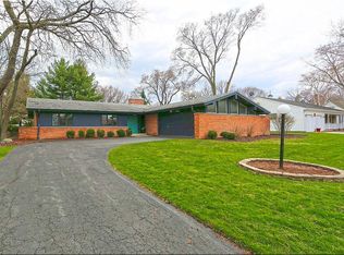 3752 N Bay Dr, Racine, WI 53402