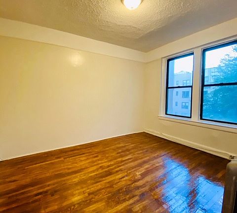 5th image of 24-29 27th St #5