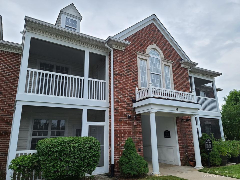 1st image of 814 W Summerfield Glen Cir