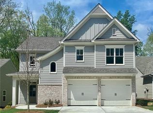 211 Jefferson Ave, Canton, GA