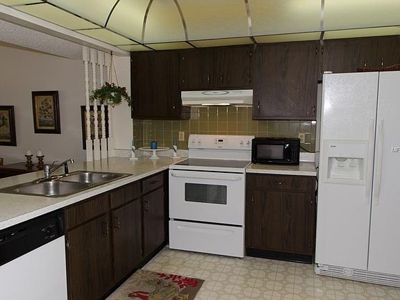 3rd image of 14130 Rosemary Ln APT 5310