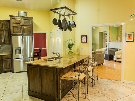 4th image of 2602 Brierfield Dr