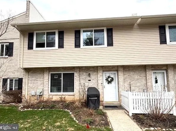 111 Village Walk, Exton, PA 19341
