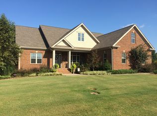 156 Grand Haven Dr, Tuscumbia, AL 35674
