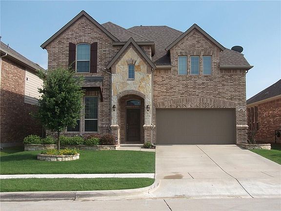 2nd image of 10829 Sexton Dr