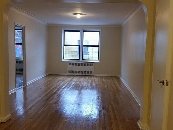 3rd image of 520 E 21st St APT 1O