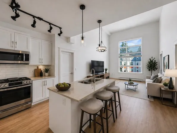 11077 Ravine Rd #509, Surrey, BC V3T 3X5