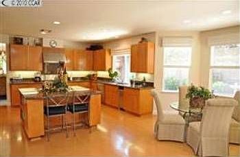 4th image of 103 Fairwood Ct