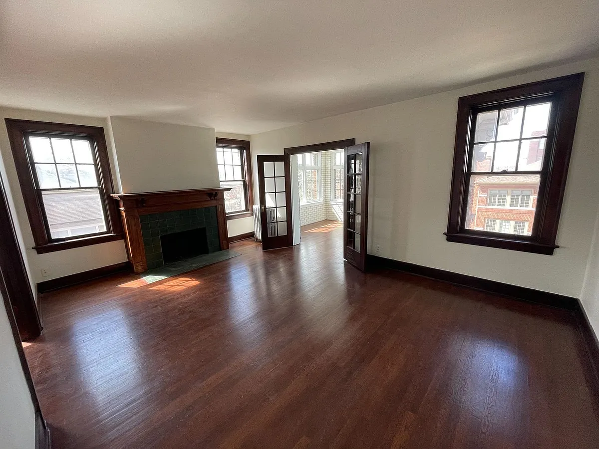 Building Photo - 2101 N Pennsylvania St #2