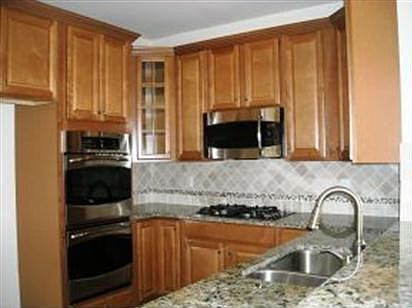 4th image of 29 Bayville Way