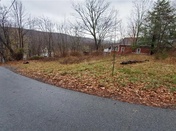 18 Second Road, Greenwood Lake, NY 10925