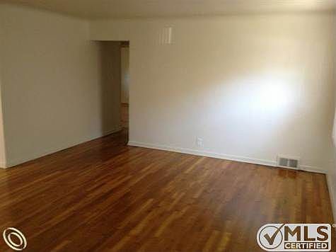 Beautiful Hardwood in LR