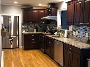 18 Erhardt Ter, Methuen, MA 01844