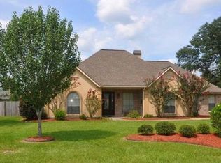 231 Purple Dawn Dr, Sunset, LA 70584