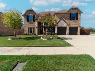711 Netherfield Pkwy, Mansfield, TX 76063
