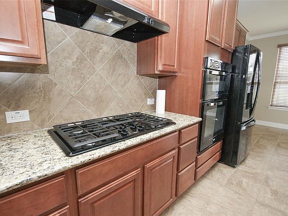 4th image of 1529 Brunello St