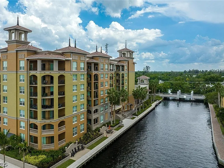 2825 Palm Beach Blvd #703 — Photo 38