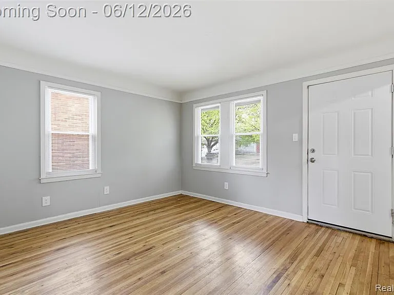 12051 Wayburn St — Photo 2