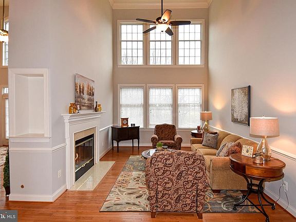 4th image of 15288 Golf View Dr