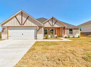 5507 Van Horn Dr, Granbury, TX 76048