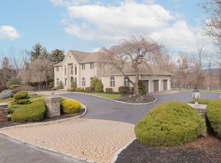 3 Dickens St, Stony Pt, NY 10980