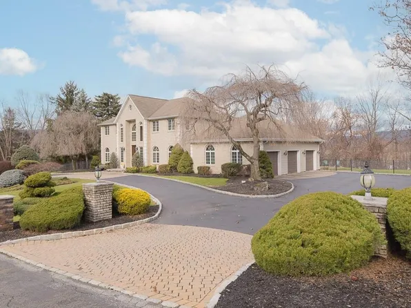 3 Dickens Street, Stony Point, NY 10980