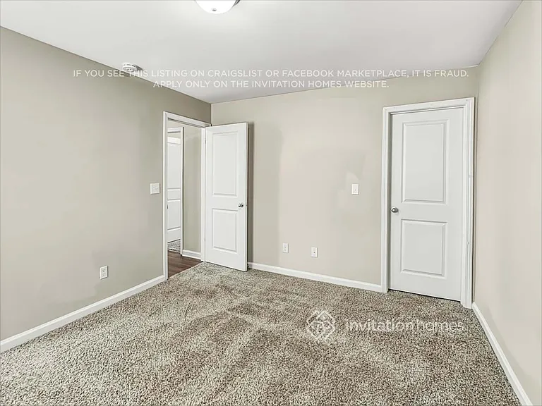 657 Armitage Way — Photo 25