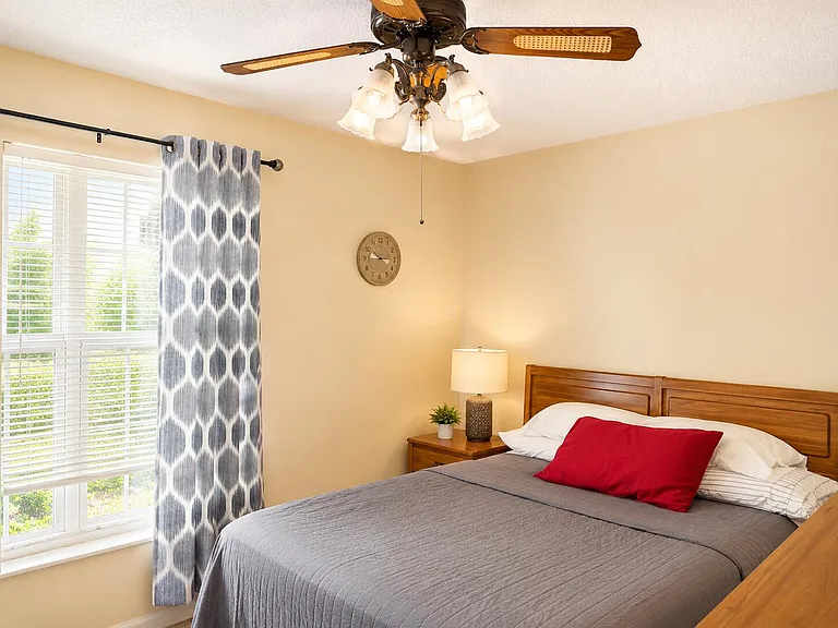 11 Lake Vista Trl #206 — Photo 8